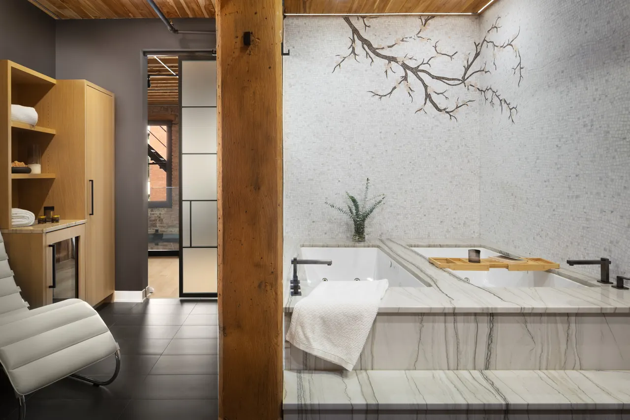 Dearborn Loft — photo 14